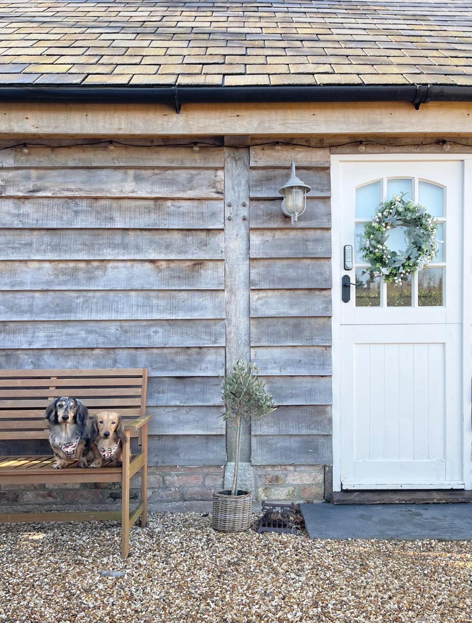Oak Tree Hideaway Villa Whitchurch  Buitenkant foto